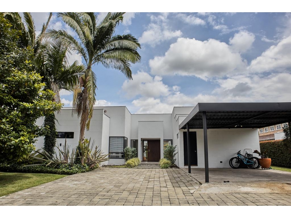 Casa en parcelación para venta en Llanogrande