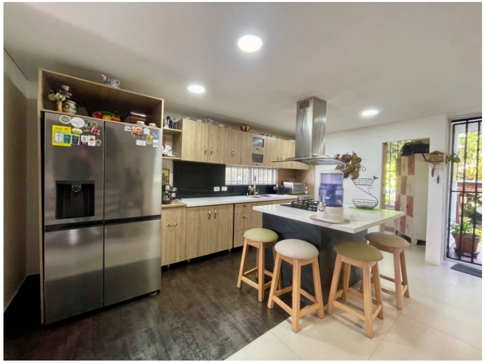 Casa para venta en Urbanización Cerrada En El Retiro — foto 3