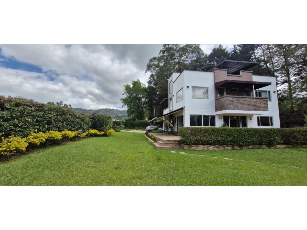Casa en parcelación para venta en Guarne