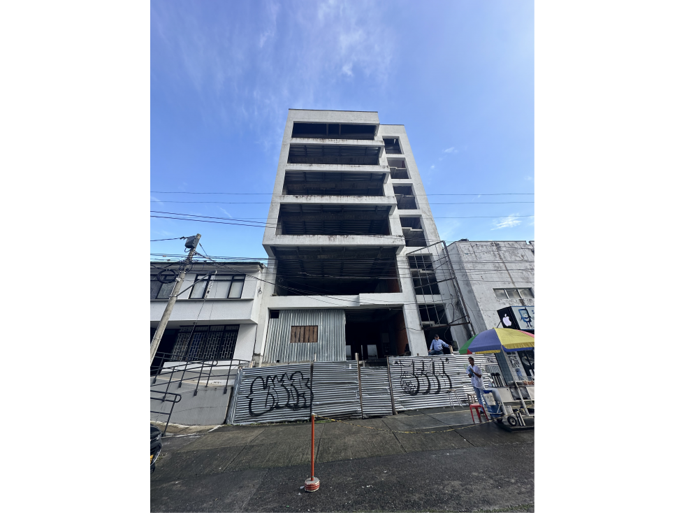 Se Vende Edifiicio En Obra Gris Diseñado Para Salud Norte Armenia - 1