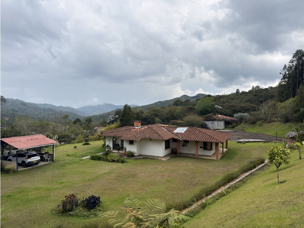 Finca en parcelación para venta en El Retiro