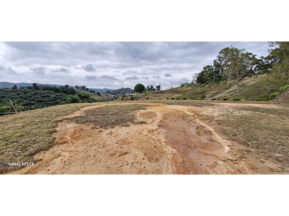 Lote en parcelación para venta en Guarne — foto 2