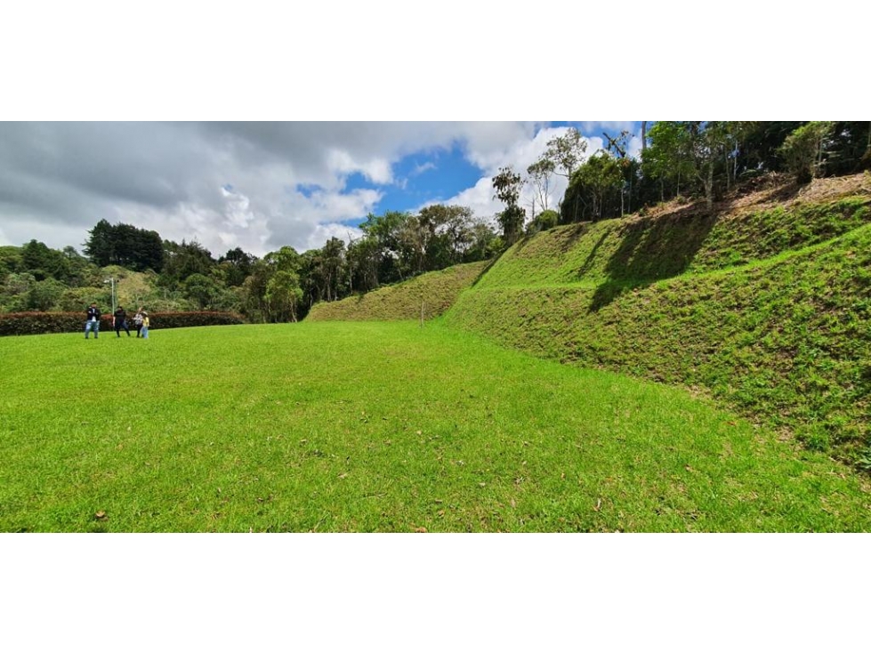 Lote en parcelación para venta en Envigado — foto 2
