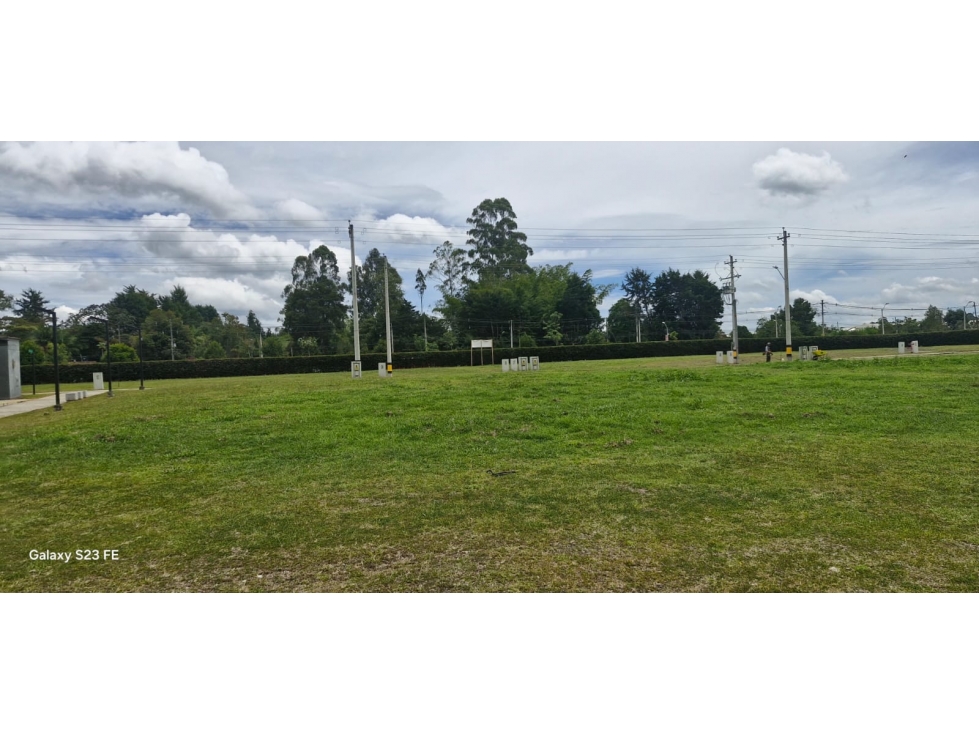 Lote comercial en urbanización para venta en Rionegro — foto 2