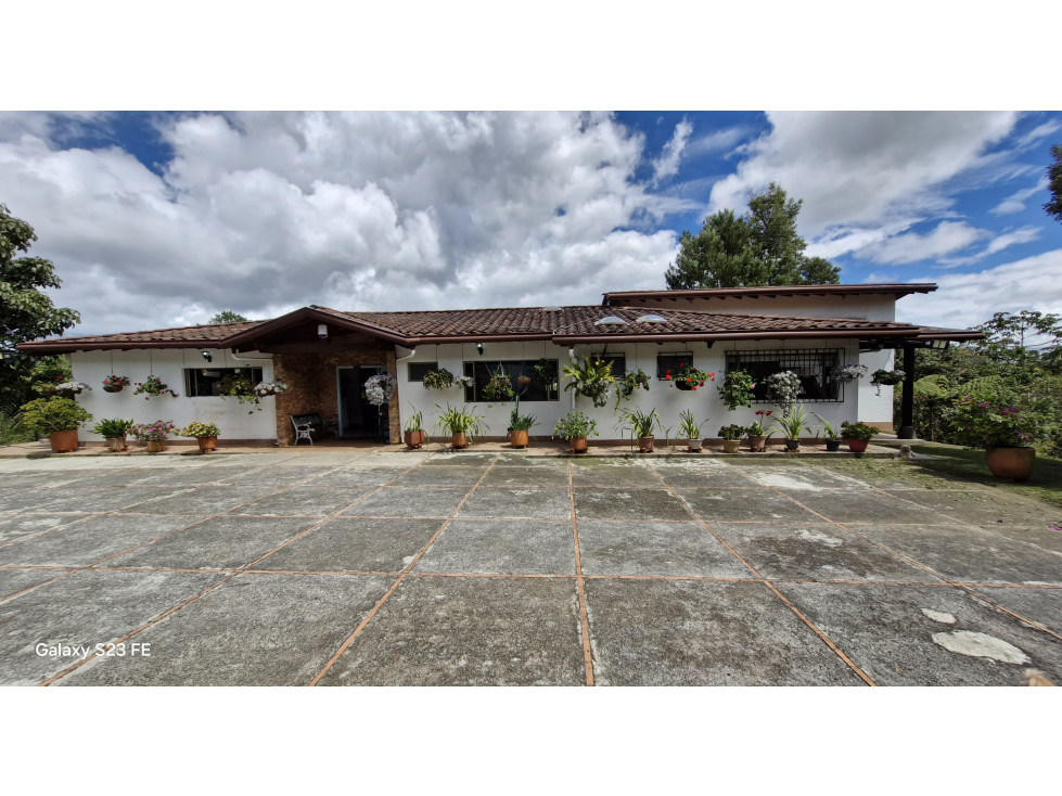 Finca en parcelación para venta en El Retiro