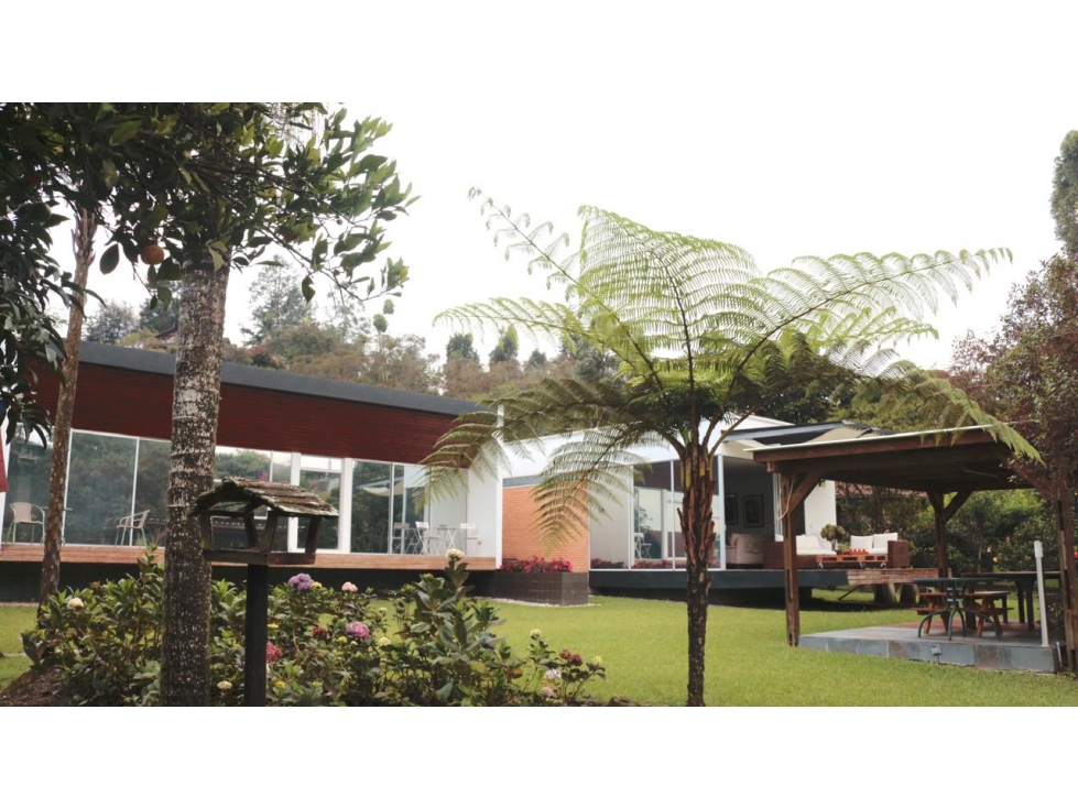 Finca para arriendo en Rionegro - sector Cabeceras