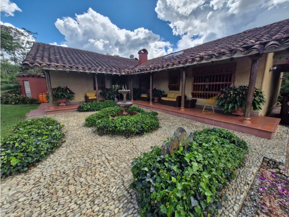 Finca para venta en Rionegro - Sector Higuerón