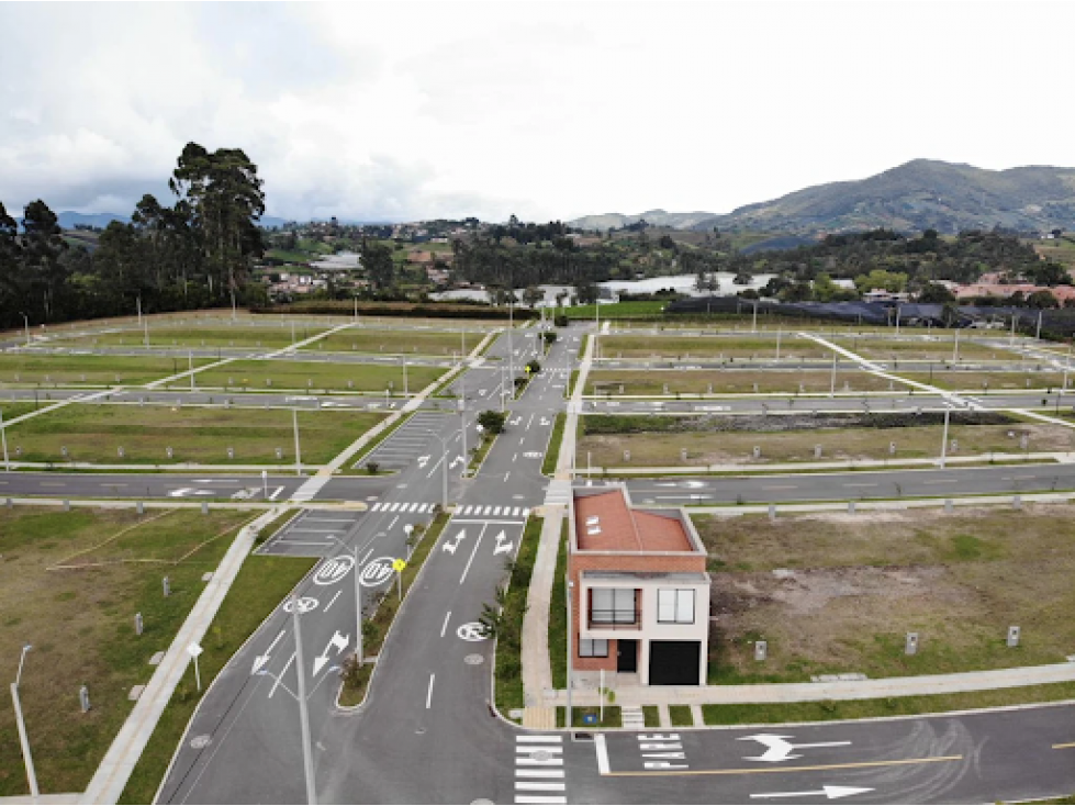 LOTE EN URBANIZACION PARA VENTA ENE EL CARMEN DE VIBORAL — foto 3
