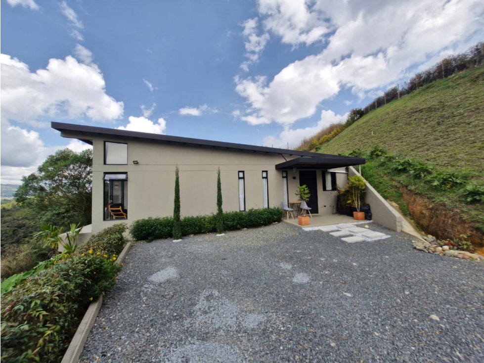 Casa en parcelación para venta en Guarne - Vía Aeropuerto — foto 2