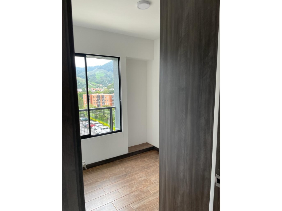 Apartamento para arriendo en El Retiro — foto 3
