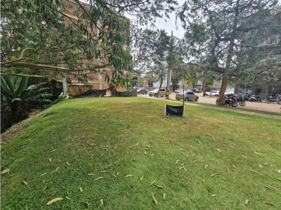 Lotes de uso mixto en urbanización abierta para venta — foto 3