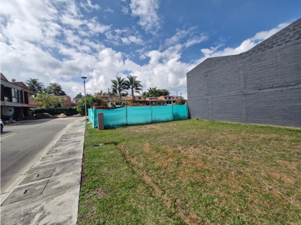 Lote en urbanización para venta en La Ceja — foto 2