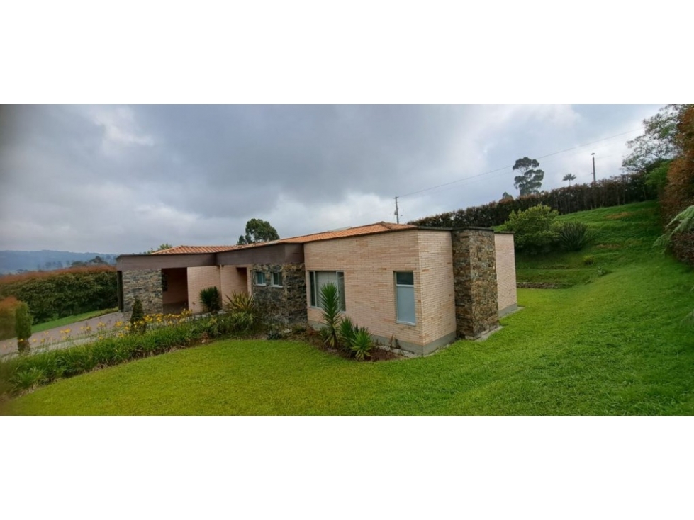 Casa en Venta en Envigado - Vereda El Peñasco — foto 2