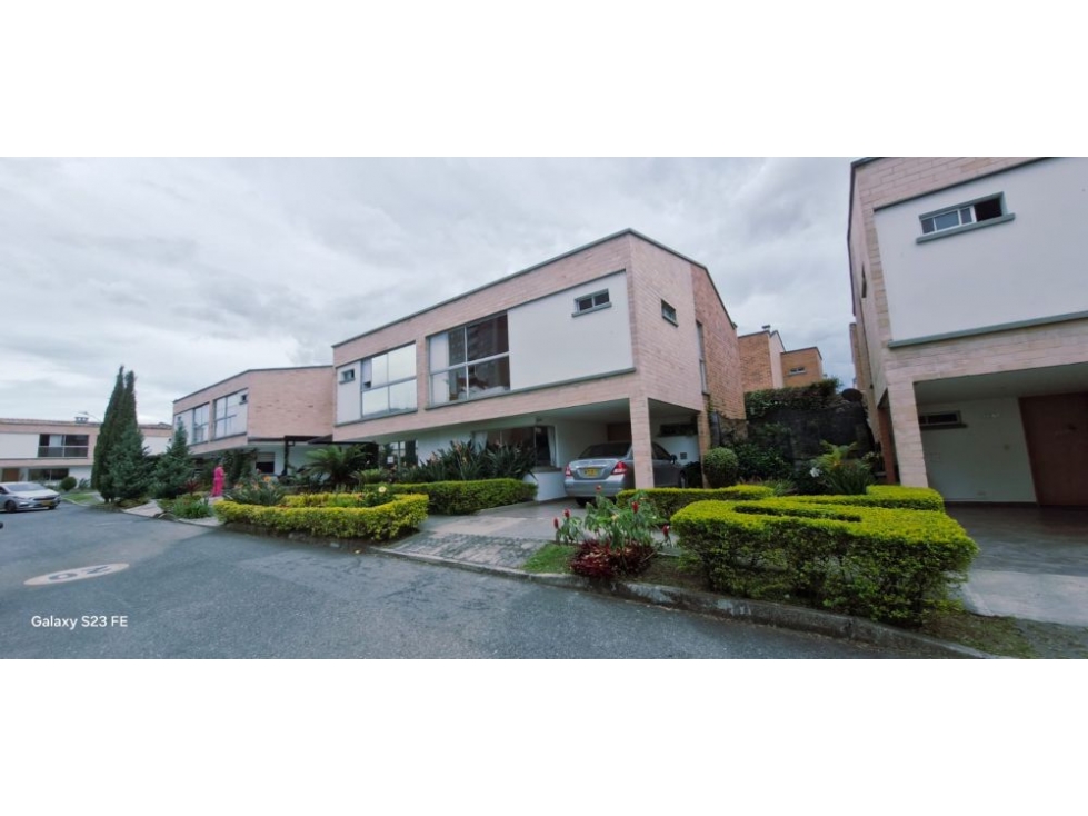 Casa para venta en urbanización en Rionegro