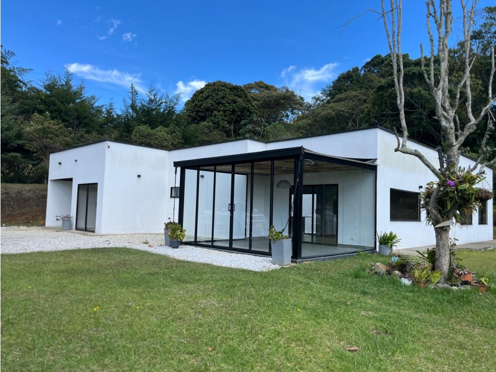 FINCA PARA ARRIENDO Y VENTA EN RIONEGRO