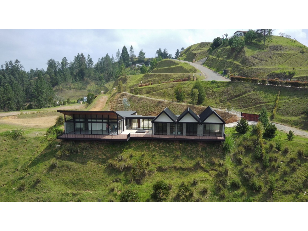 Casa en Parcelación para Venta en El Retiro - Rural