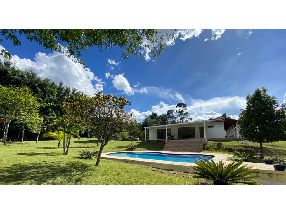 Finca Recreativa Independiente para venta en Copacabana - Rural