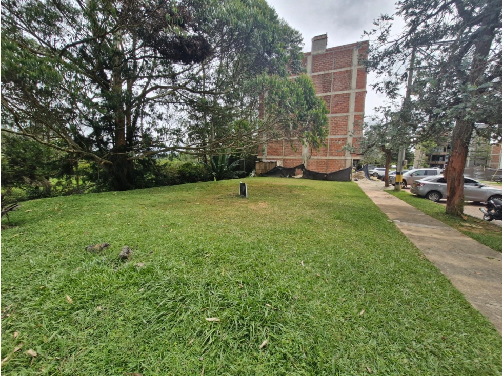 Lotes de uso mixto en urbanización abierta para venta — foto 6