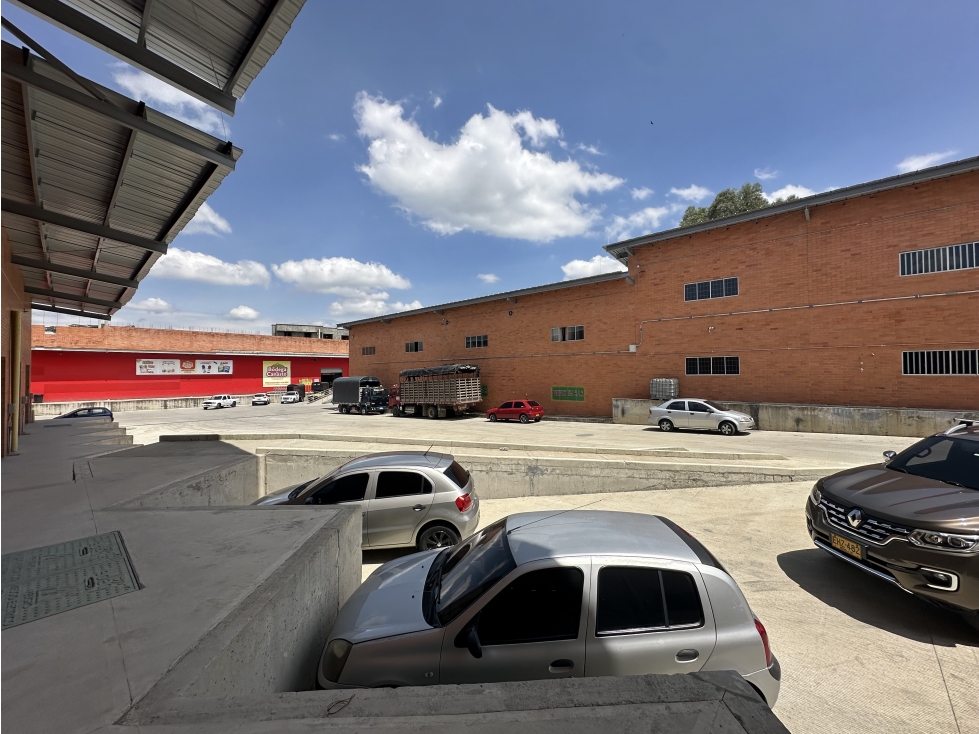 Se Vende Bodega Comercial Parque Logístico Armenia - 6