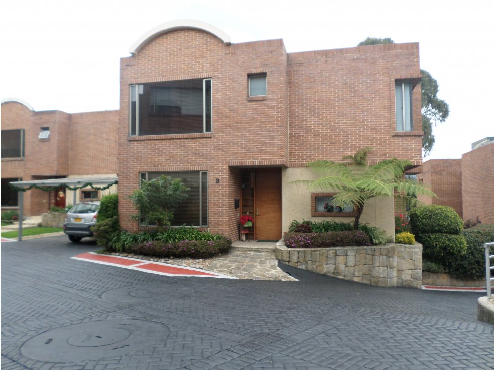 VENTA CASA ALTOS DE SOTILEZA, MONTICELLO, SUBA, BOGOTÁ