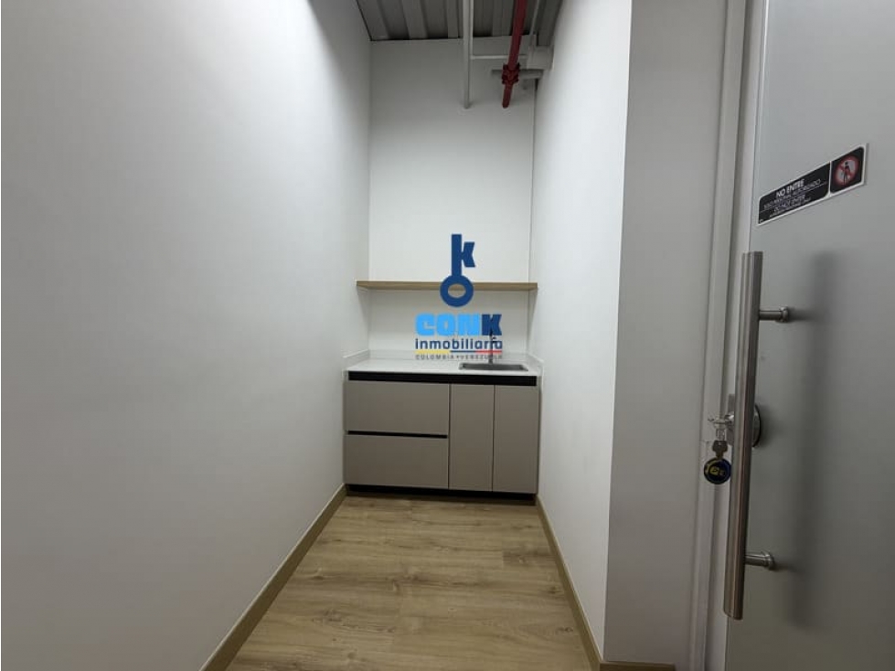 VENTA OFICINA NORTH POINT TORRE KRYSTAL, BOSQUES DE PINO, BOGOTÁ — foto 3