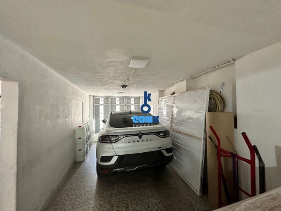 VENTA CASA CON OFICINAS Y BODEGA LA EUROPA, ENGATIVA, BOGOTÁ — foto 3