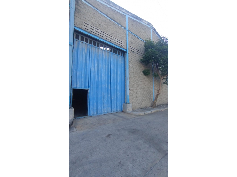 BODEGA CIRCUNVALAR ( PARQUE INDUSTRIAL)