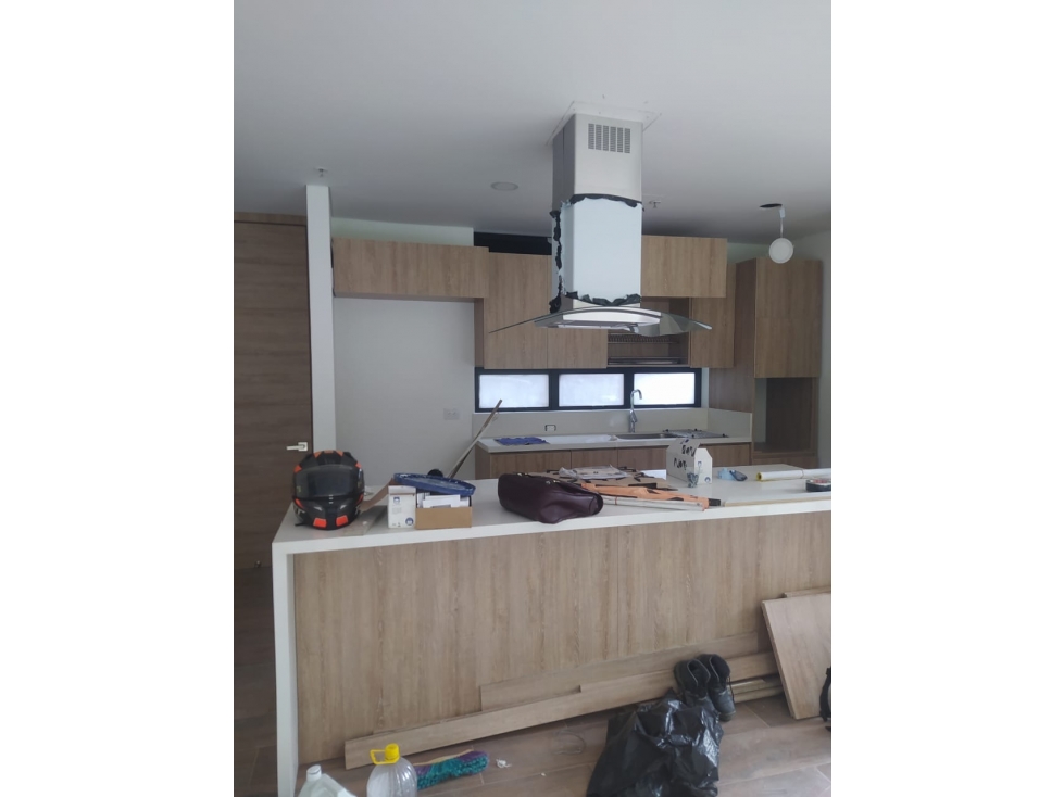 Apartamento de 165 mts2 en El Escobero — foto 2