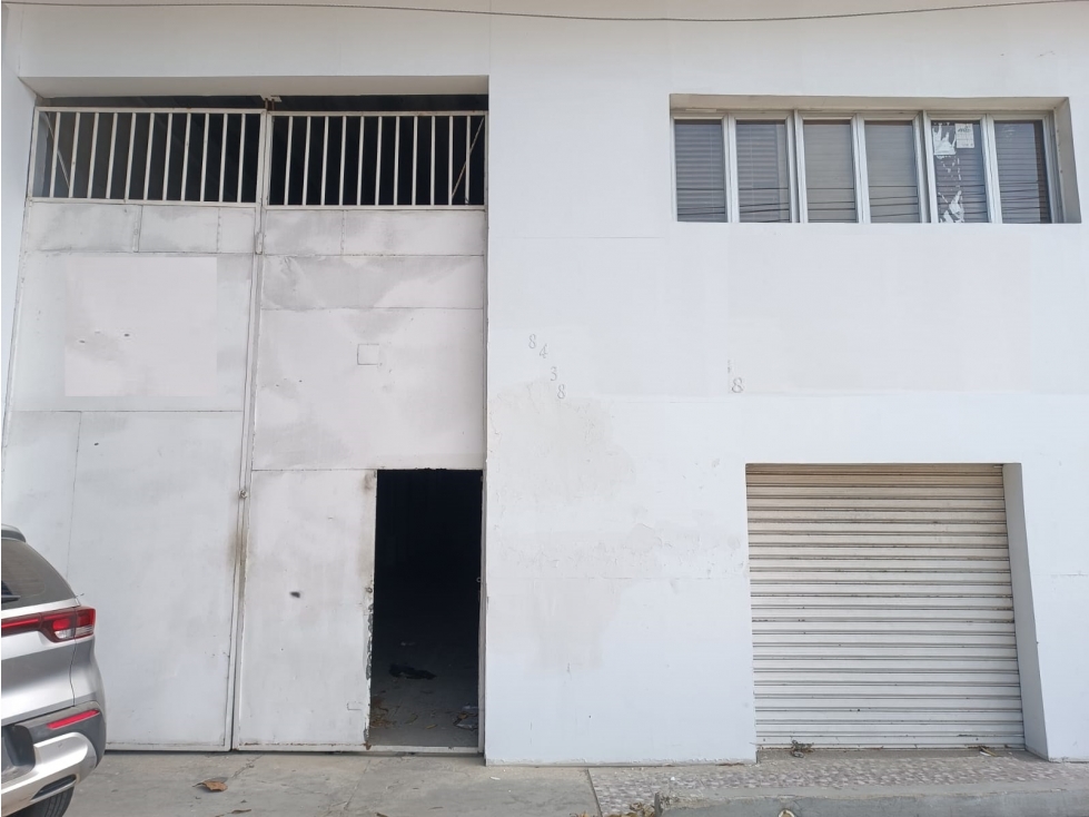 BODEGA VIA 40 CON 84
