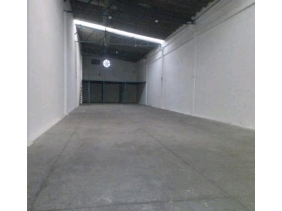 BODEGA VIA 40