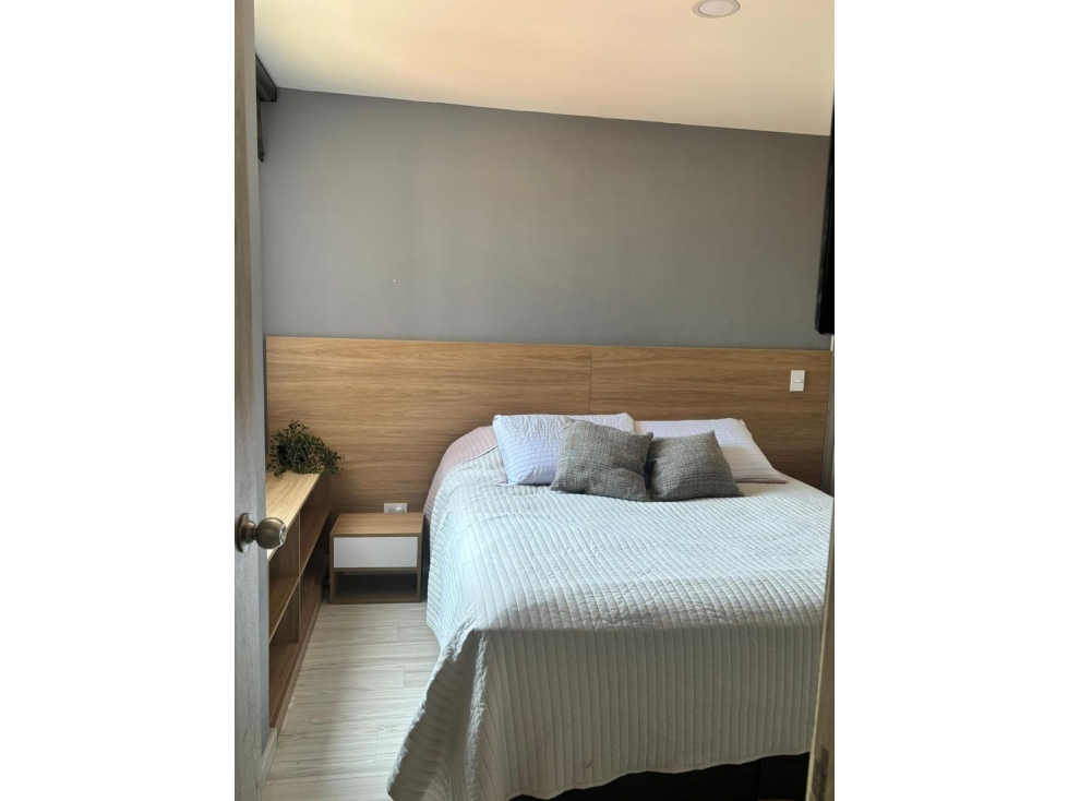 APARTAMENTO EN ARRIENDO EN METROPOLITAN — foto 2
