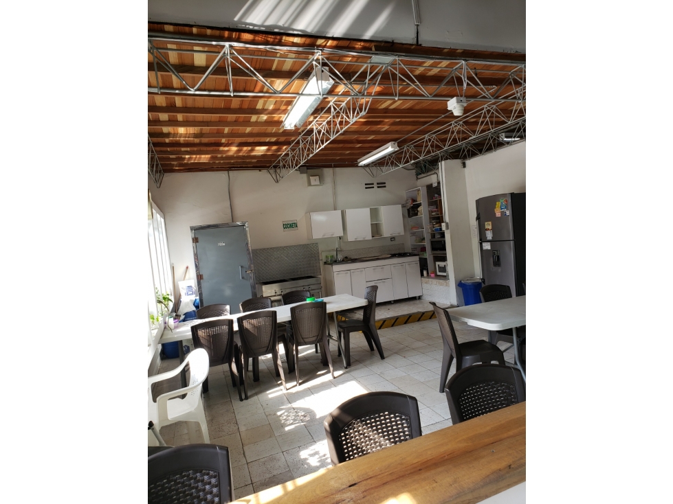 Bodega en arriendo Barrio Colombia — foto 5
