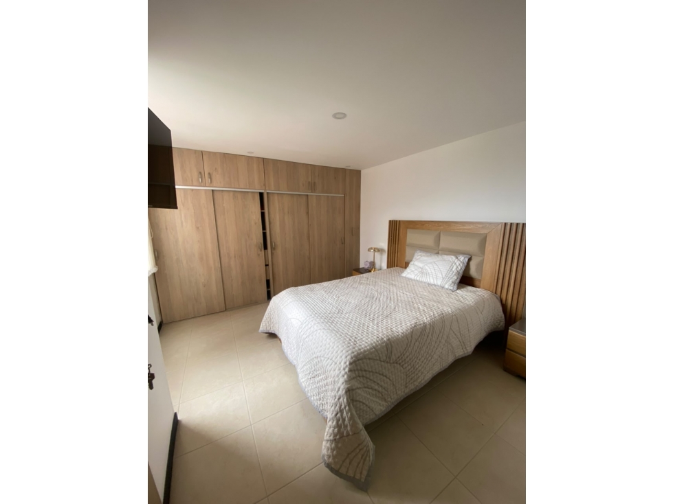 Se vende apartamento en Calasanz — foto 3