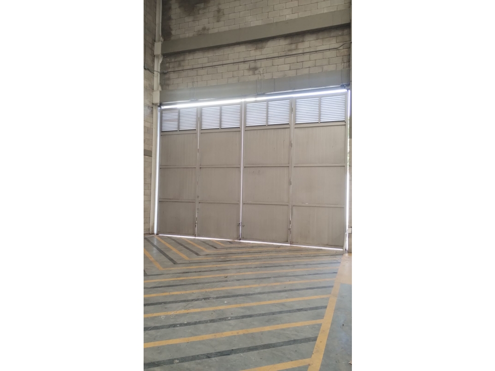 BODEGA LA LOMA 2 VIA 40