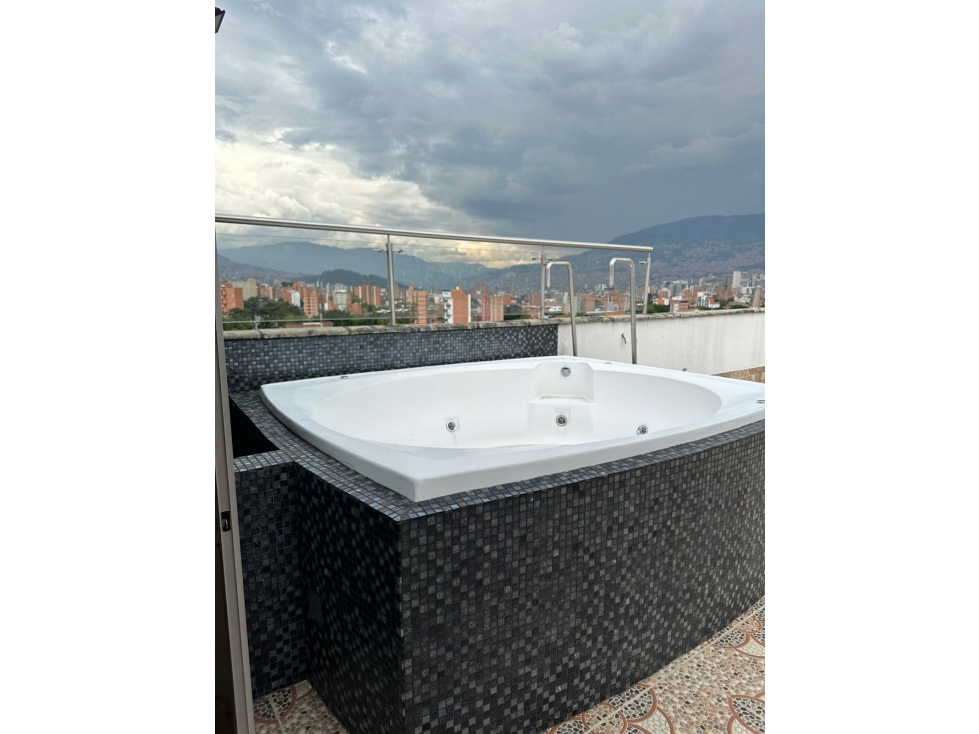 APARTAMENTO DUPLEX EN VENTA BELÉN ROSALES