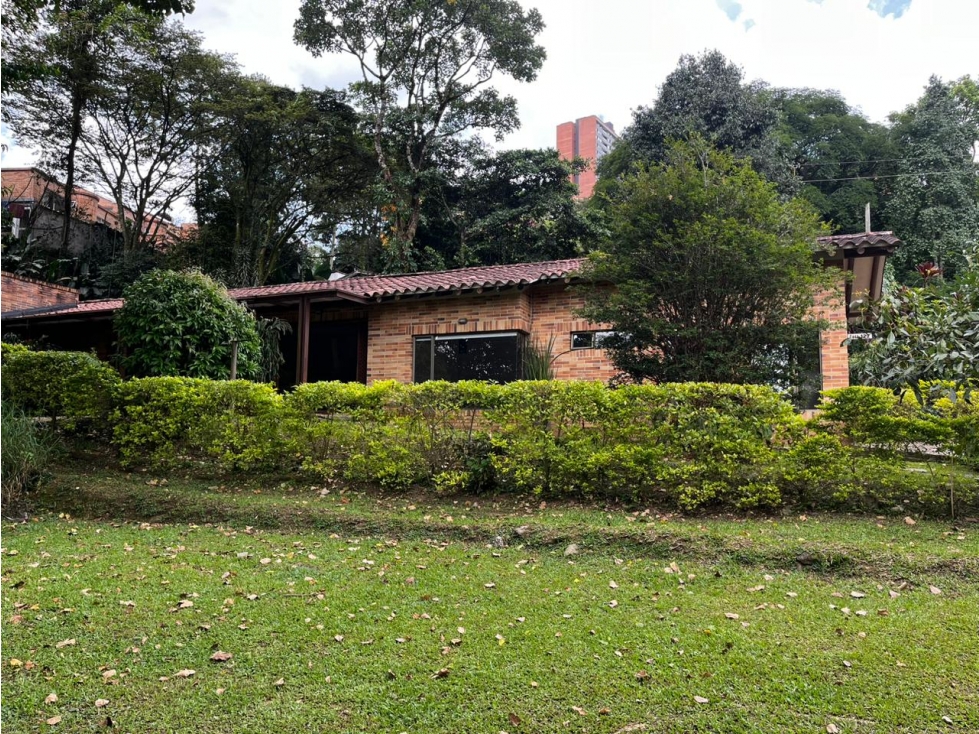 Casa en renta loma las brujas