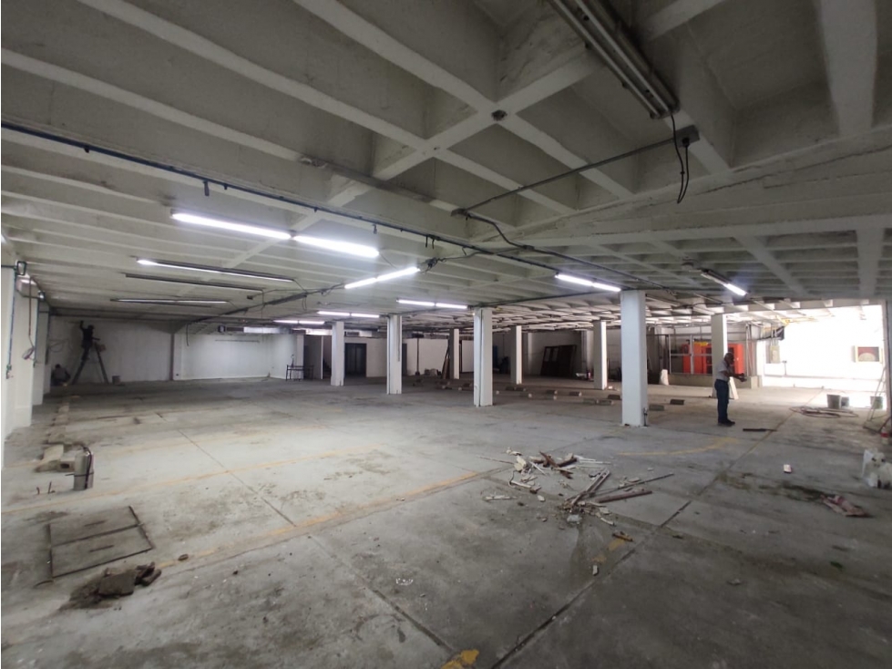 BODEGA DE 1.800 MTS2 EN ENVIGADO LAS VEGAS - 2