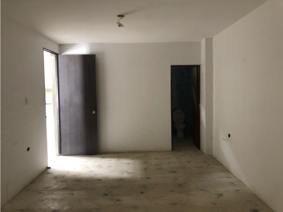 BODEGA VIA JUAN MINA - 2