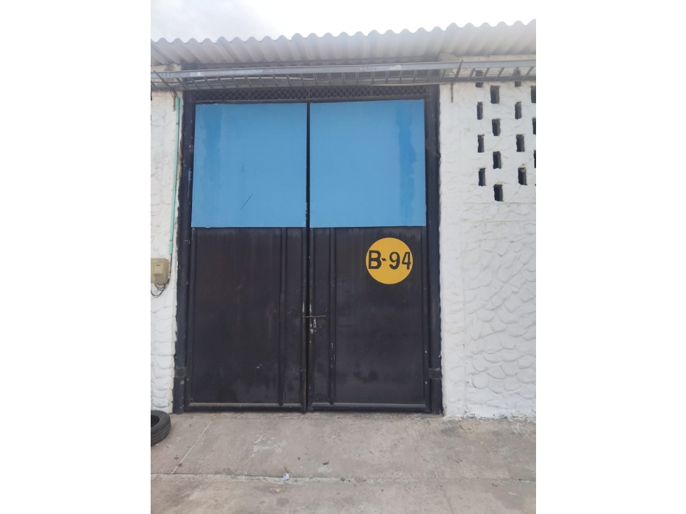 BODEGA EN SECTOR LA PLAYA