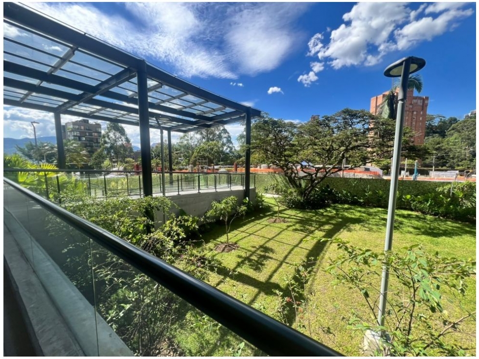 Venta y arriendo de apartamento Senior's en San Lucas para Estrenar — foto 2