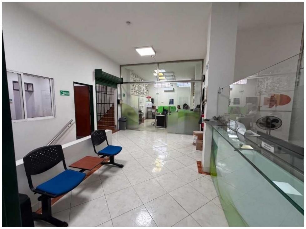 BODEGA DE 1.200 MTS2 EN SAN JUAN CON LA NUTIBARA - 2