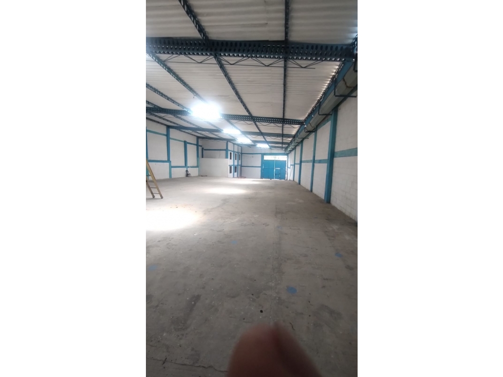 BODEGA SECTOR LAS ESTRELLAS - 3