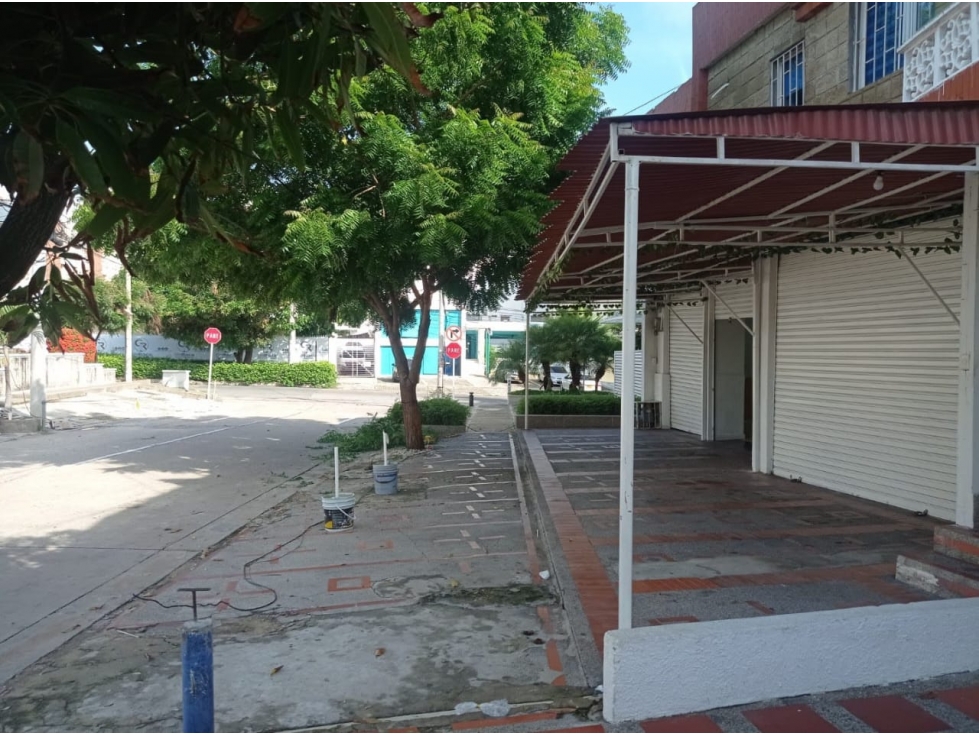 LOCAL COMERCIAL SECTOR NORTE — foto 3