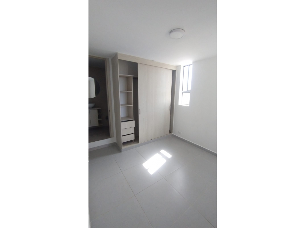 APARTAMENTO EN ALAMEDA DEL RIO ( CONJUNTO MARIAMULATA) — foto 3