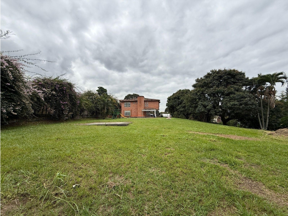 Lujosa Casa Finca de 3.000 mts2 para Arriendo - 3