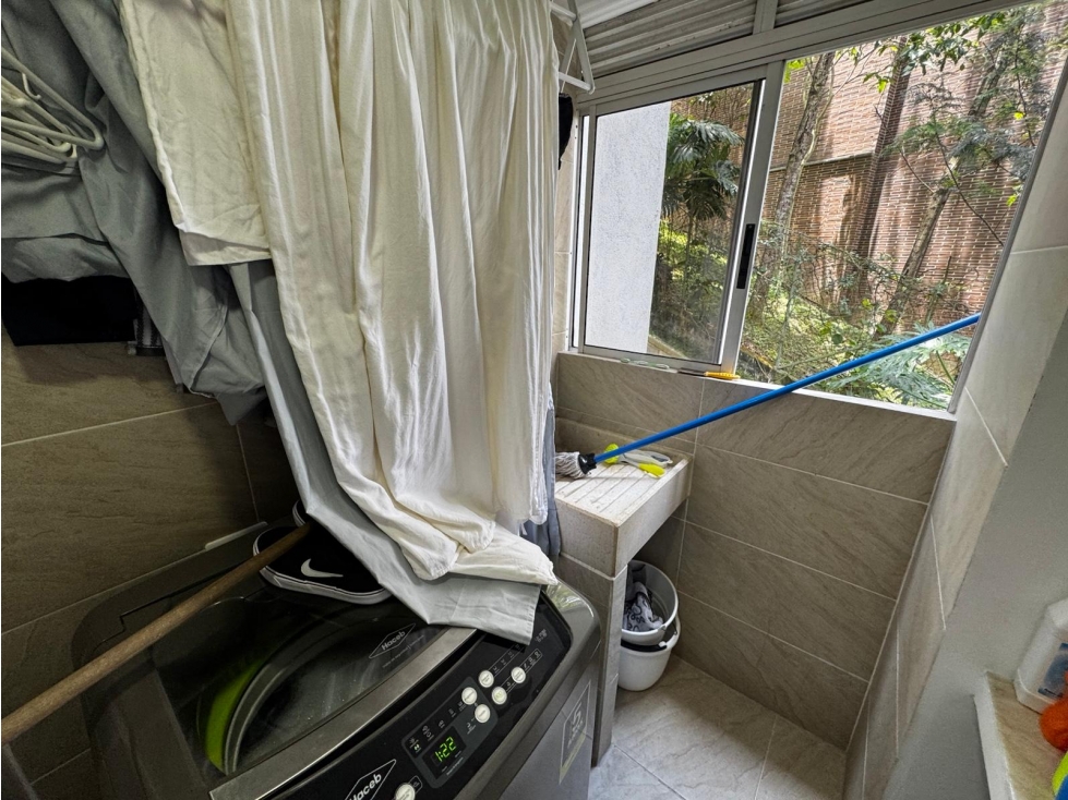 Apartamento en arriendo poblado — foto 5