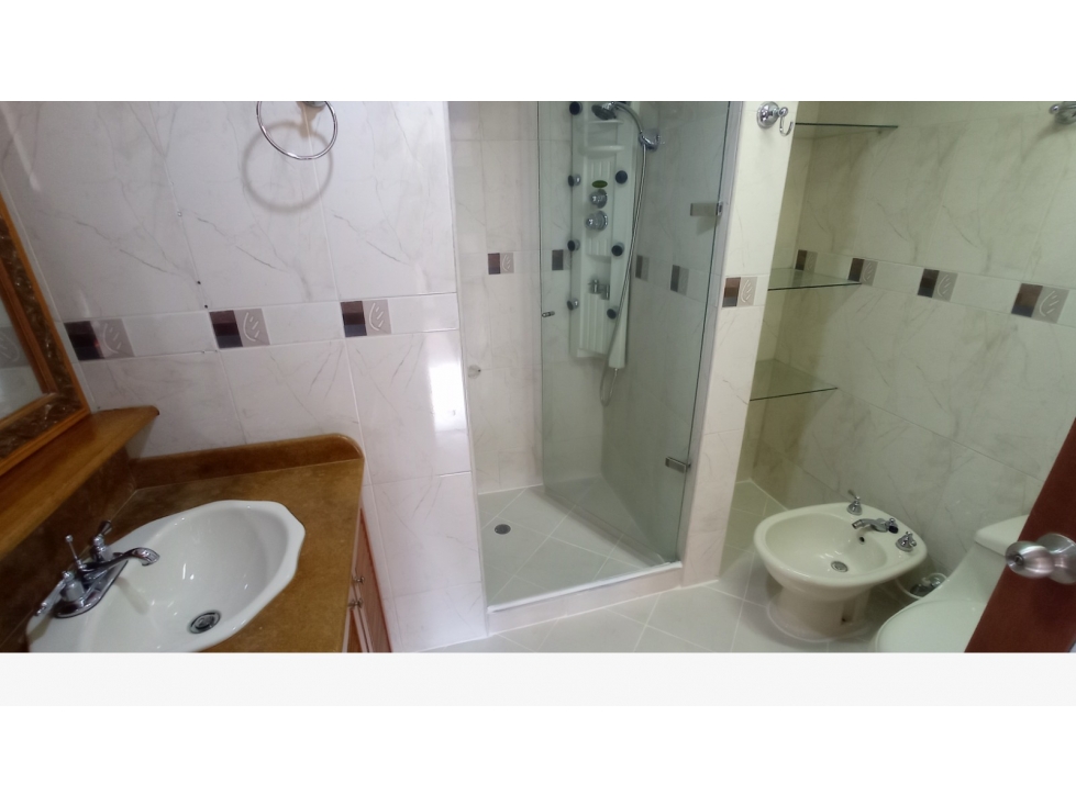 APARTAMENTO EN VENTA SECTOR MILLA DE ORO POBLADO — foto 4