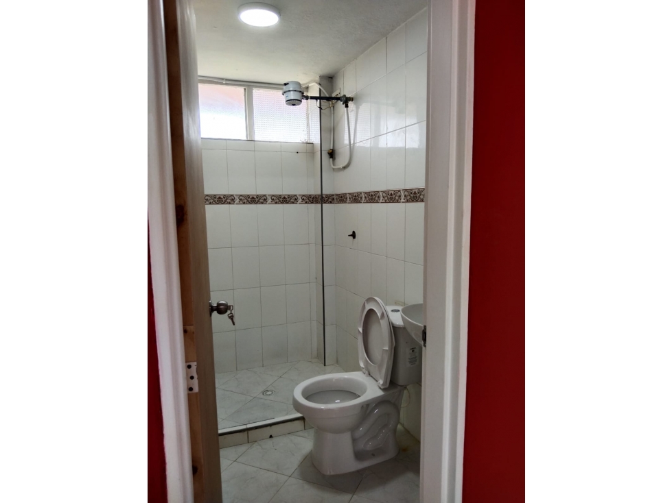 Casa de 500 mts2 para venta en 3 niveles en San Cristobal — foto 4
