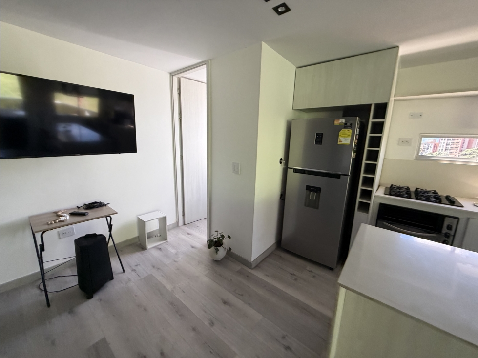 Apartamento de 90 mts2 en Envigado para Vebta — foto 2