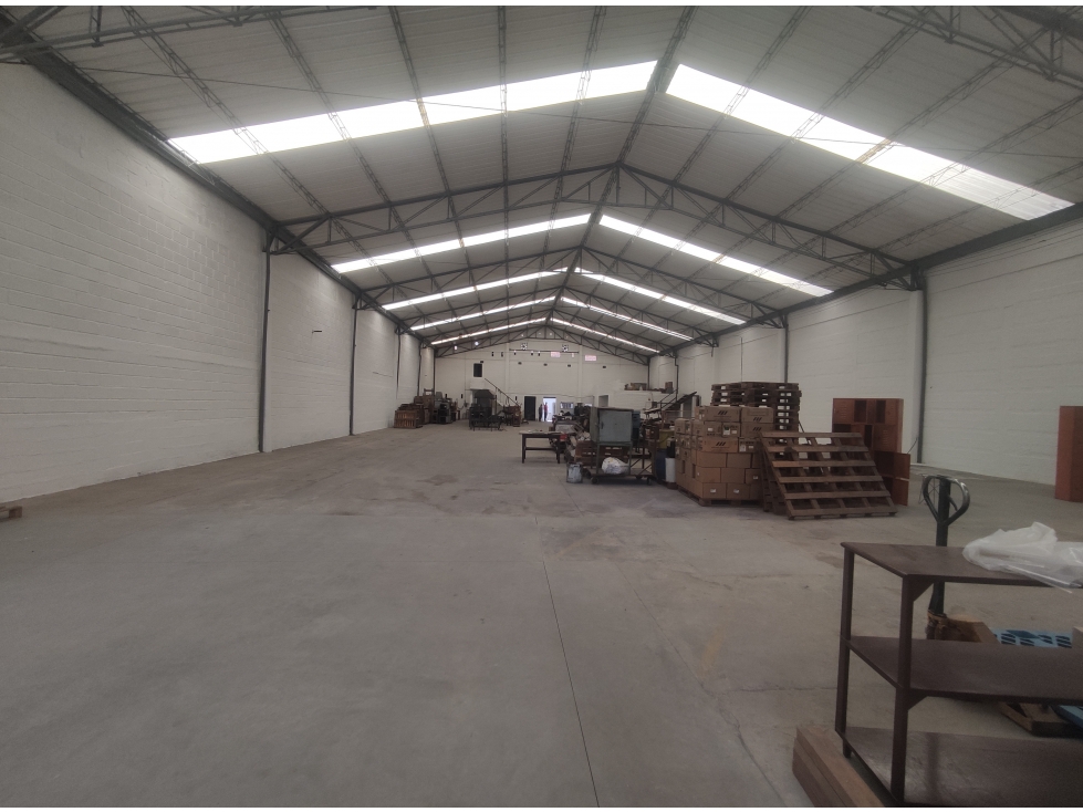 Bodega en renta sector Itagüí 1500mts - 3